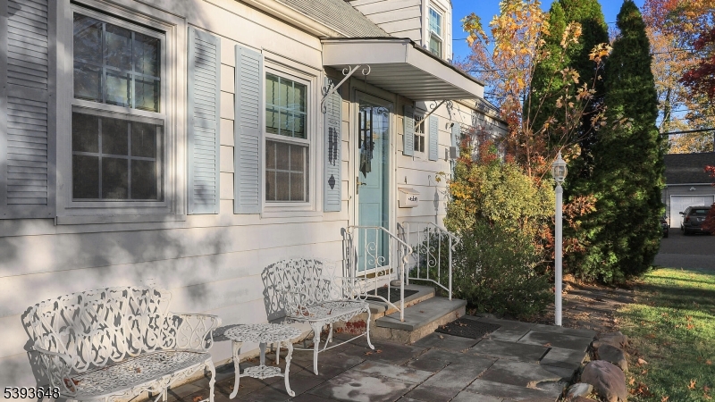 Fanwood Boro, NJ 07023,4 Lois Pl