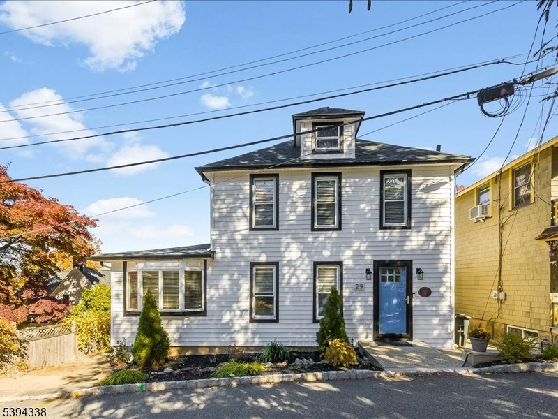 29 Whitfield Pl, Parsippany-troy Hills Twp., NJ 07878