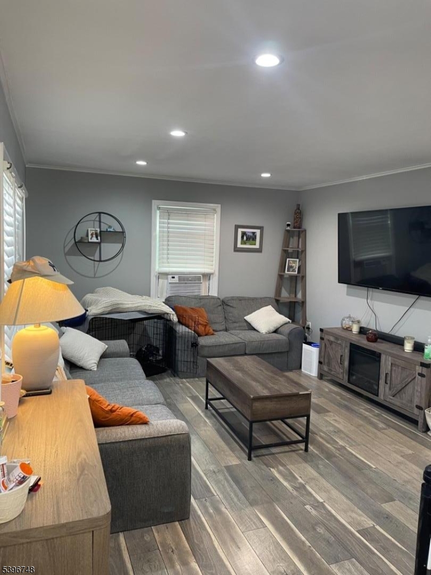 Pequannock Twp., NJ 07444,16 Brookside Ave