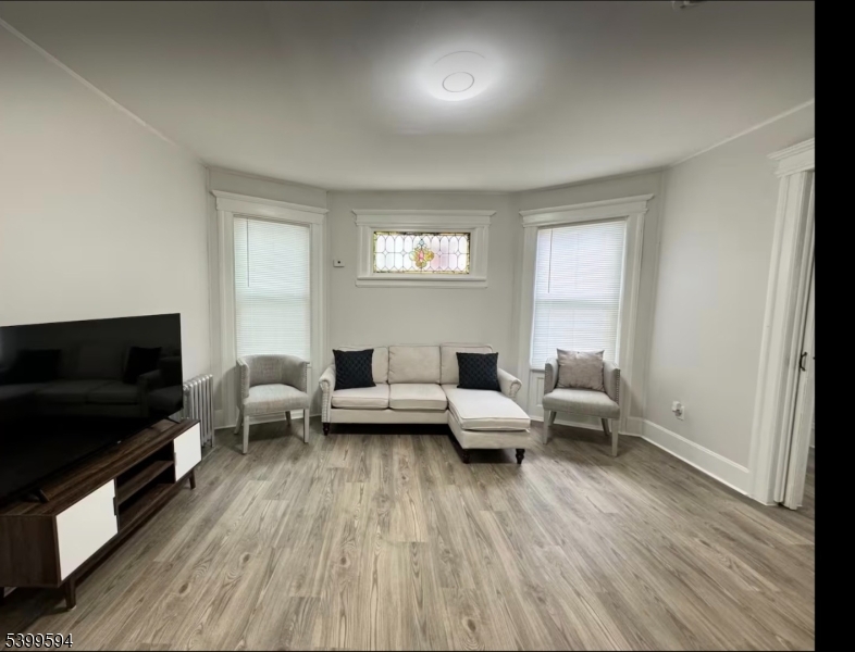 Newark City, NJ 07108,854 S 15Th St #2