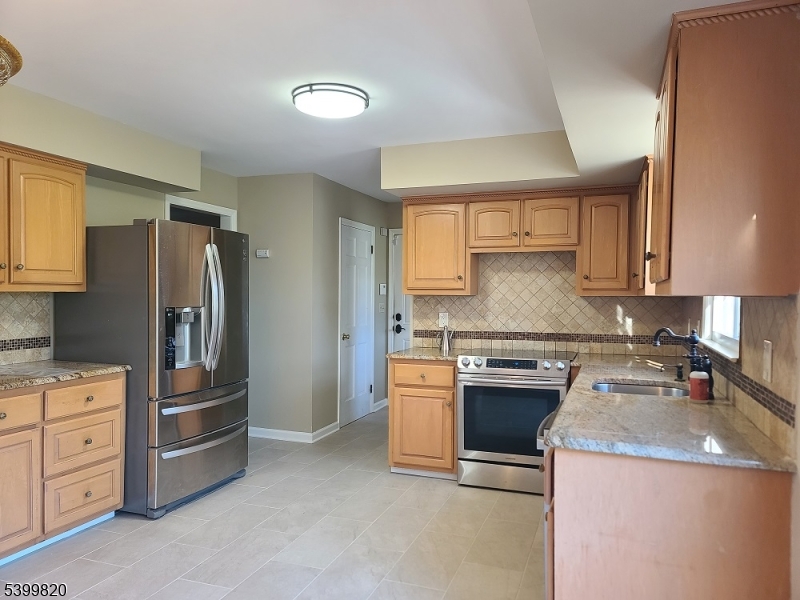 Bridgewater Twp., NJ 08807,332 Rolling Knolls Way