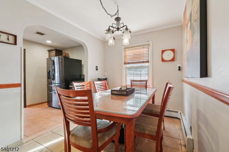 Woodland Park, NJ 07424,4 Brookview Dr