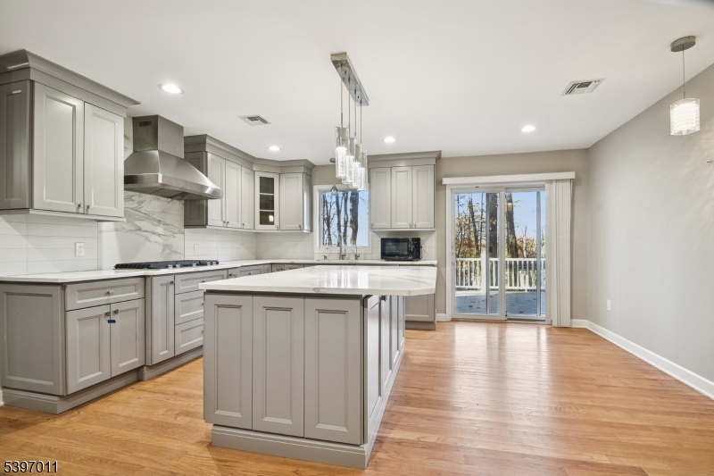 Randolph Twp., NJ 07869,3 Springhill Rd