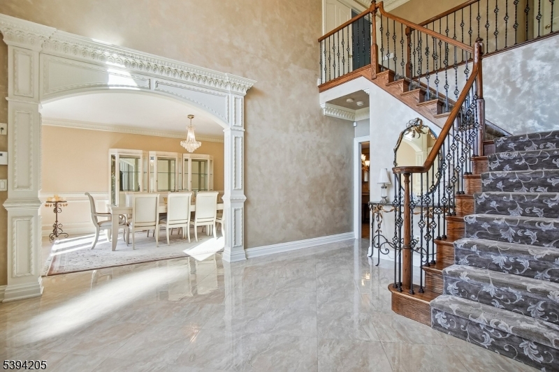 Scotch Plains Twp., NJ 07076,42 Winchester Dr