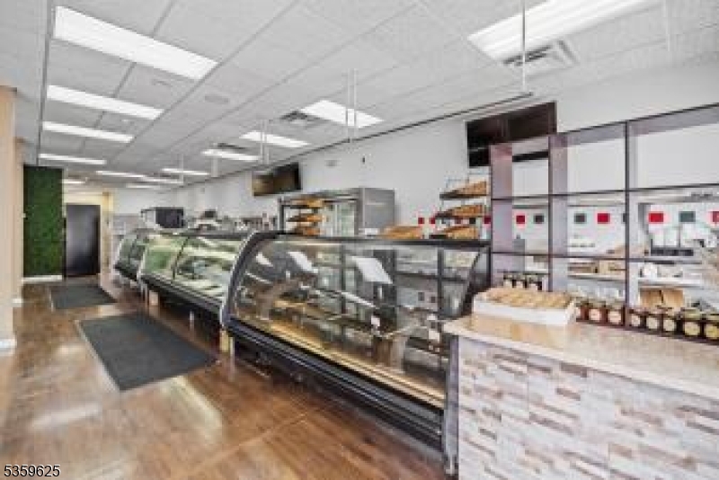 North Haledon Boro, NJ 07508,581 High Mountain Rd