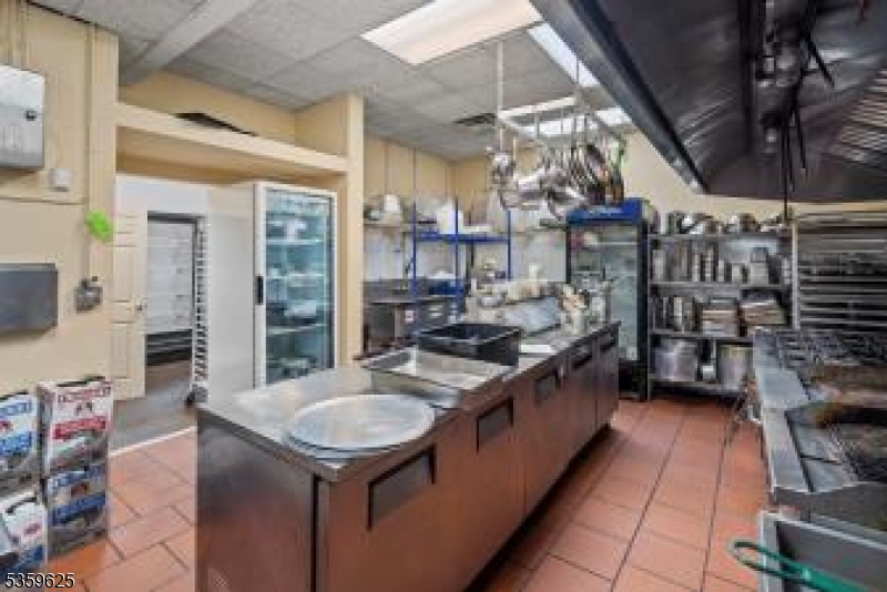 North Haledon Boro, NJ 07508,581 High Mountain Rd