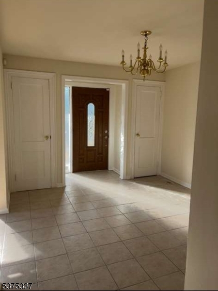 Edison Twp., NJ 08820,134 Tingley Ln