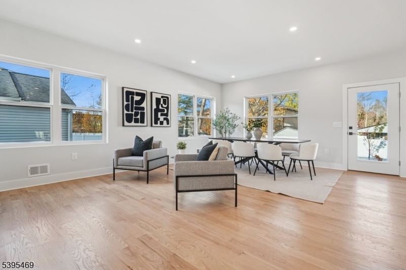 New Providence Boro, NJ 07974,32 Marion Ave