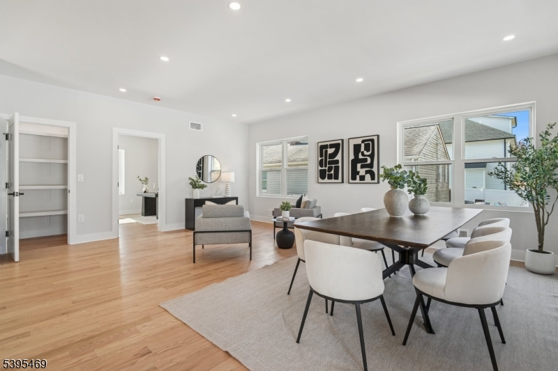 New Providence Boro, NJ 07974,32 Marion Ave