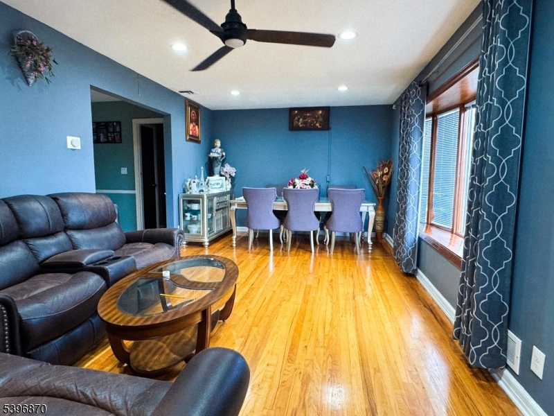 Paramus Boro, NJ 07652,617 Sycamore St