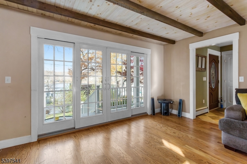 Ringwood Boro, NJ 07456,34 Upper Lakeview Ave