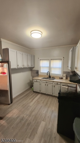 Newark City, NJ 07112,83-85 Vassar Ave