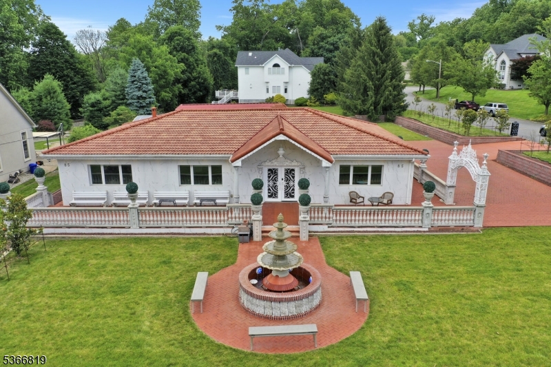 Little Falls Twp., NJ 07424,85 Francisco Ave