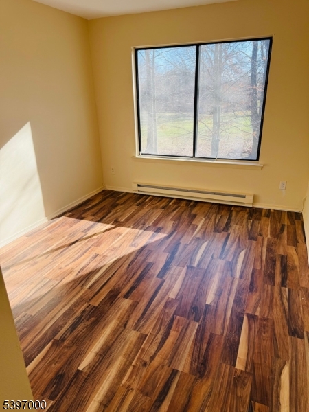 Monroe Twp., NJ 08831,277 Crosse Dr #2E