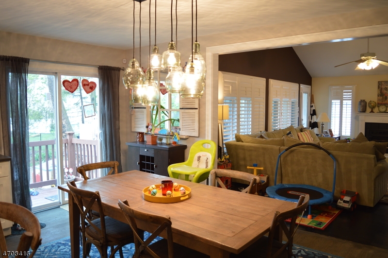 Madison Boro, NJ 07940,2 Burnet Road