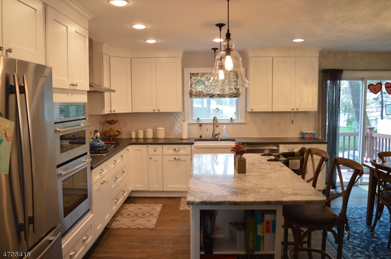 Madison Boro, NJ 07940,2 Burnet Road