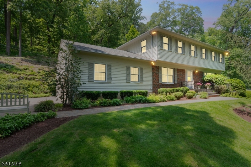 Bernardsville Boro, NJ 07924,71 Mount Harmony Rd