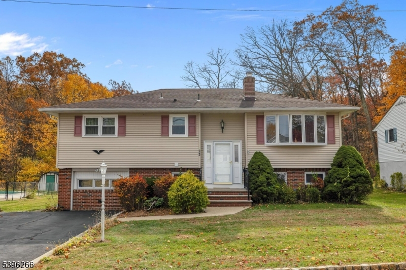 Netcong Boro, NJ 07857,23 Amendola Dr