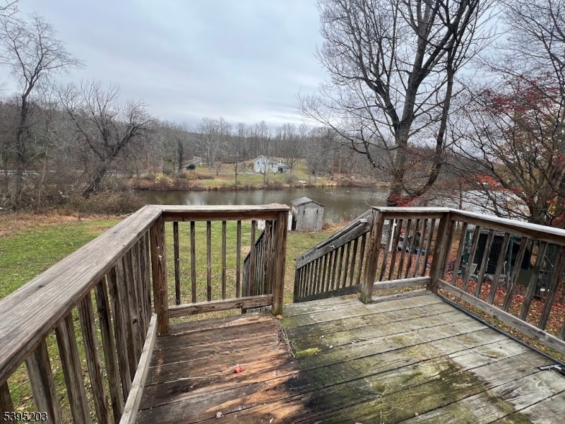 Hampton Twp., NJ 07860,301 Lakewood Ter