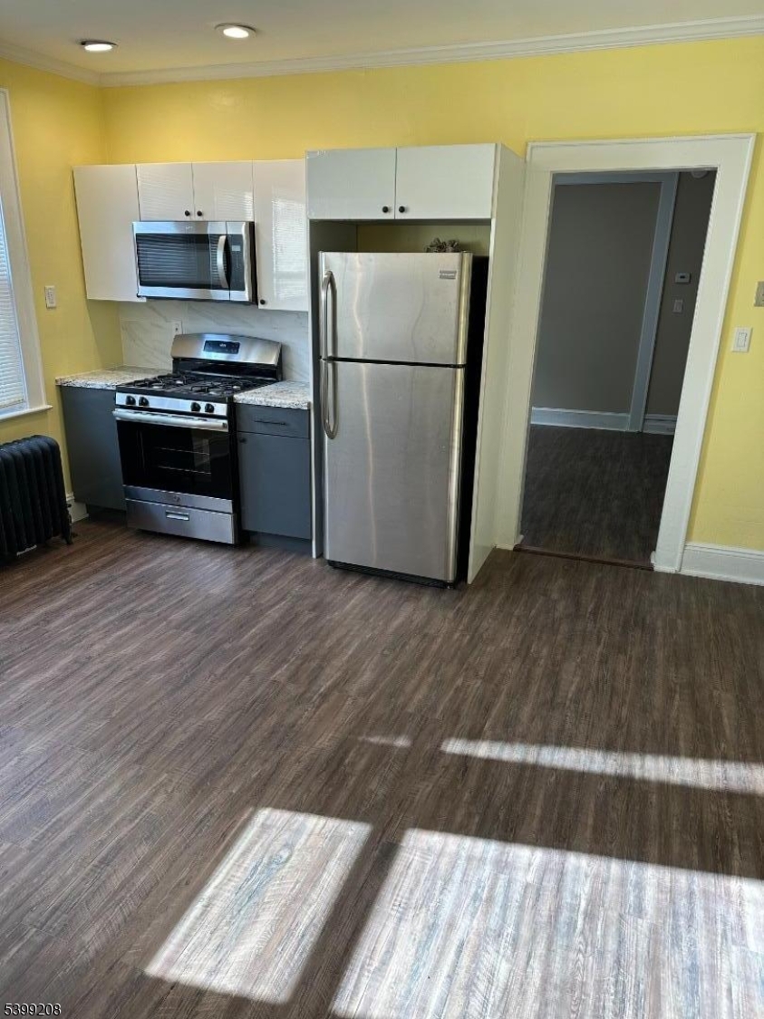 58 Lincoln Pl #2, Irvington Twp., NJ 07111