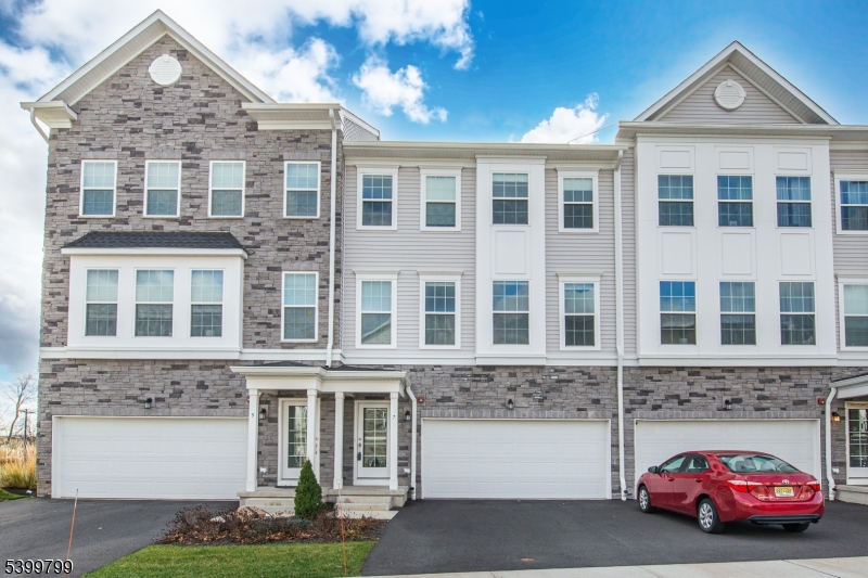 East Hanover Twp., NJ 07936,7 Dorchester Ln