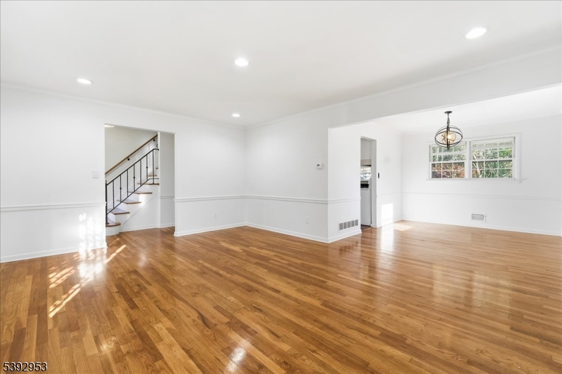 East Windsor Twp., NJ 08520,35 Brooktree Rd