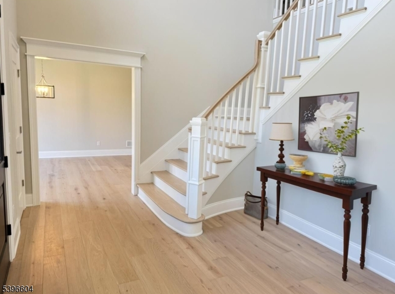 Boonton Twp., NJ 07005,2 Bristol Ridge Rd