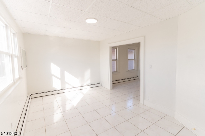 Elizabeth City, NJ 07206,123 Clark Pl