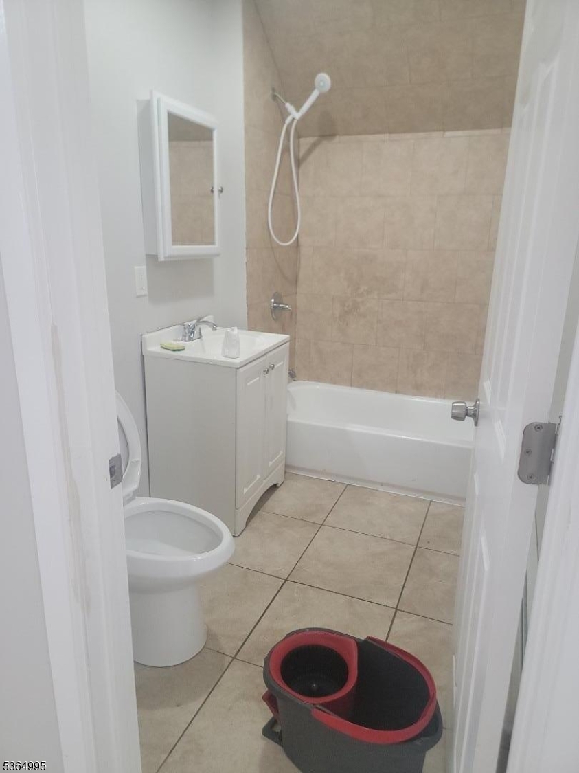 Paterson City, NJ 07522,116 Belmont Ave