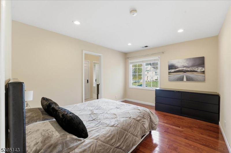 Oakland Boro, NJ 07436,65 Overlook Rdg