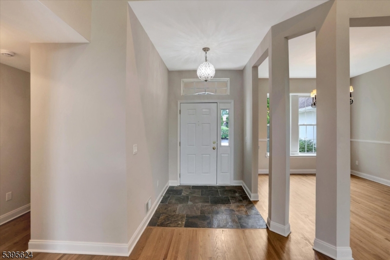 Hardyston Twp., NJ 07419,2 Post Oak Ct