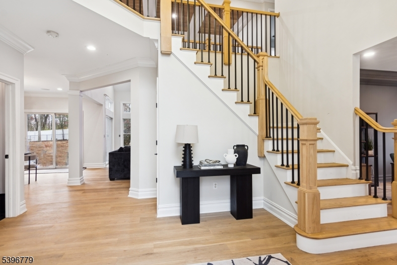 Kinnelon Boro, NJ 07405,24 Denise Dr