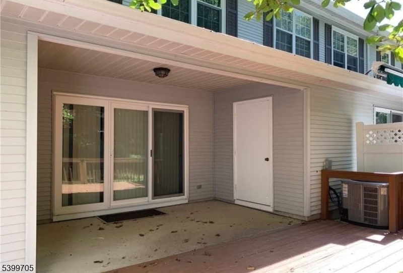 North Brunswick Twp., NJ 08902,24 Albury Way