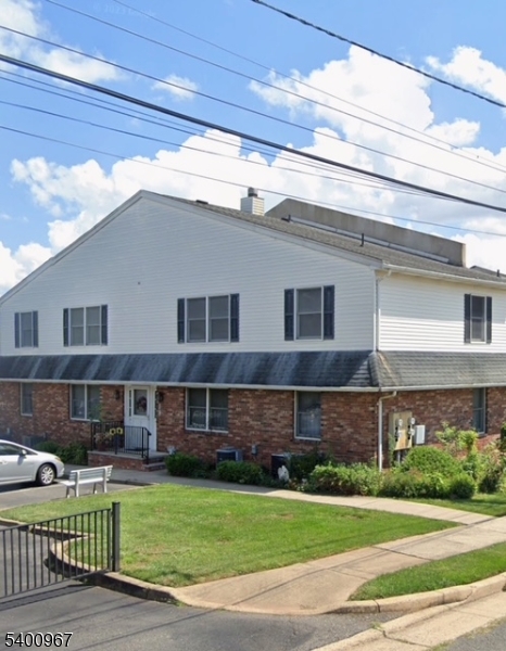 153 S 7Th Ave, Manville Boro, NJ 08835