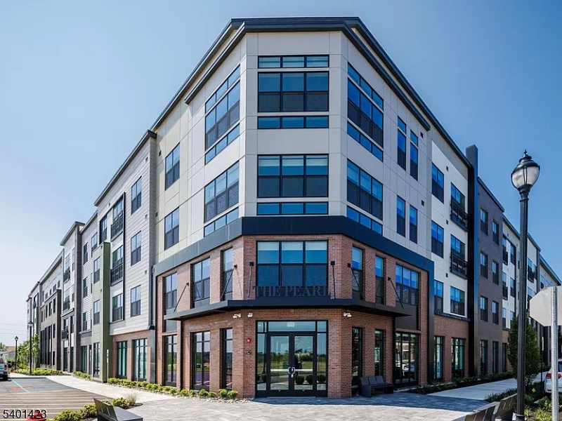 South Amboy City, NJ 08879,2000 Schindler Dr #A6B