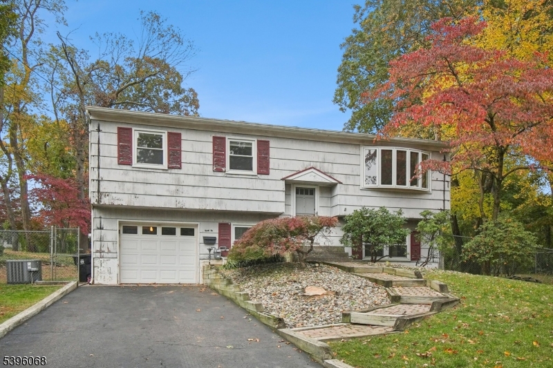 East Brunswick Twp., NJ 08816,22 Prince Rd