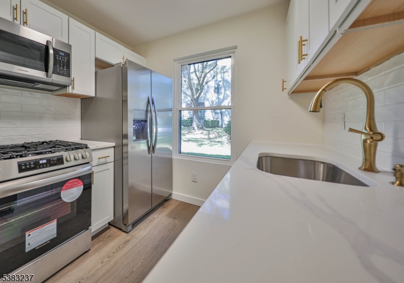 Glen Gardner Boro, NJ 08826,2015 Spruce Hills Dr