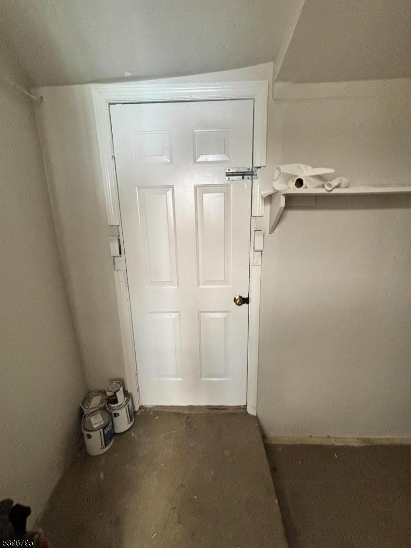 Butler Boro, NJ 07405,174 Main St