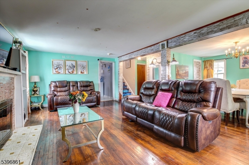 North Plainfield Boro, NJ 07060,380 Watchung Ave