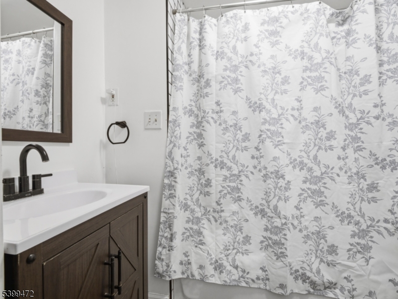 Vernon Twp., NJ 07418,1839 Route 565