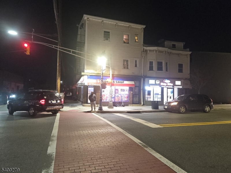 69 Passaic St, Garfield City, NJ 07026