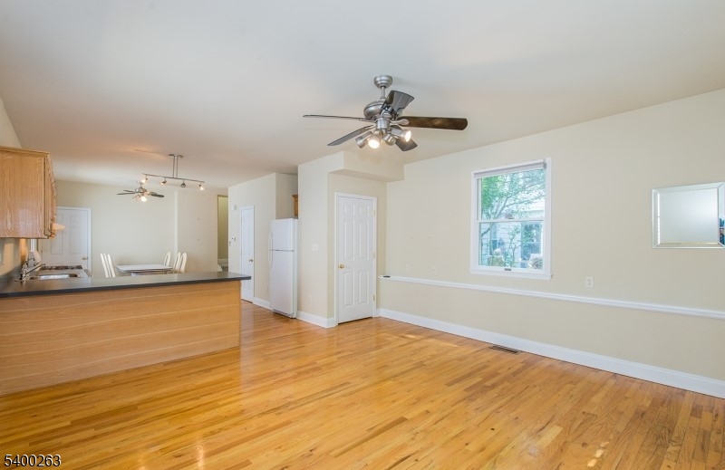 Morristown Town, NJ 07960,46 Phoenix Ave #B