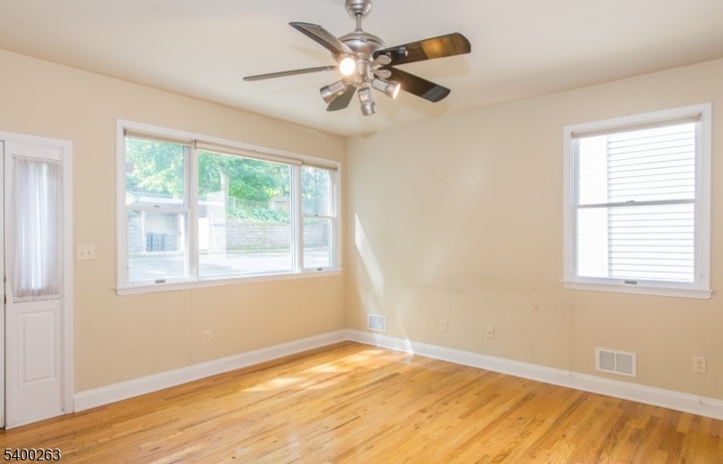 Morristown Town, NJ 07960,46 Phoenix Ave #B