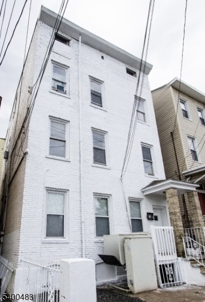 Paterson City, NJ 07524,544 River St