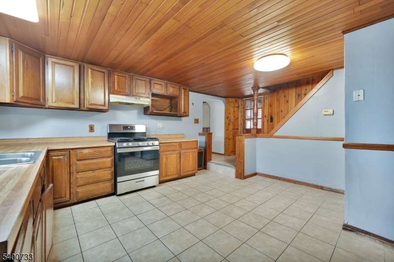 North Haledon Boro, NJ 07508,156 Graham Ave