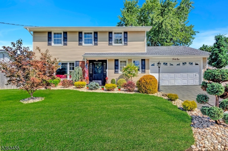 41 10Th Ave, Monroe Twp., NJ 08831
