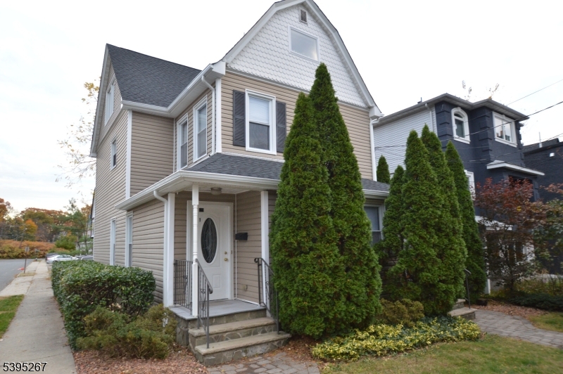 139 Forest St   Unit 1, Montclair Twp., NJ 07042