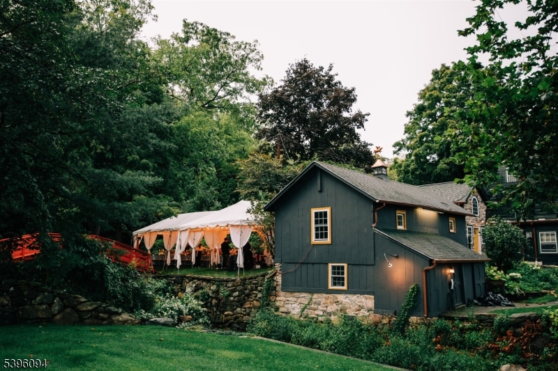 Vernon Twp., NJ 07418,967 McAfee Glenwood Rd