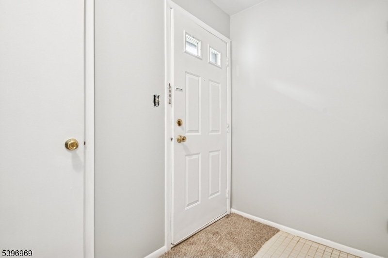 Roxbury Twp., NJ 07876,219 Woods Edge Dr