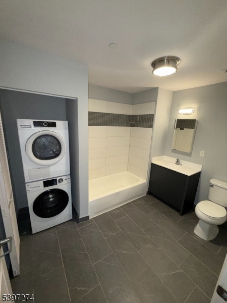 Jersey City, NJ 07304,160 Lafayette St #102